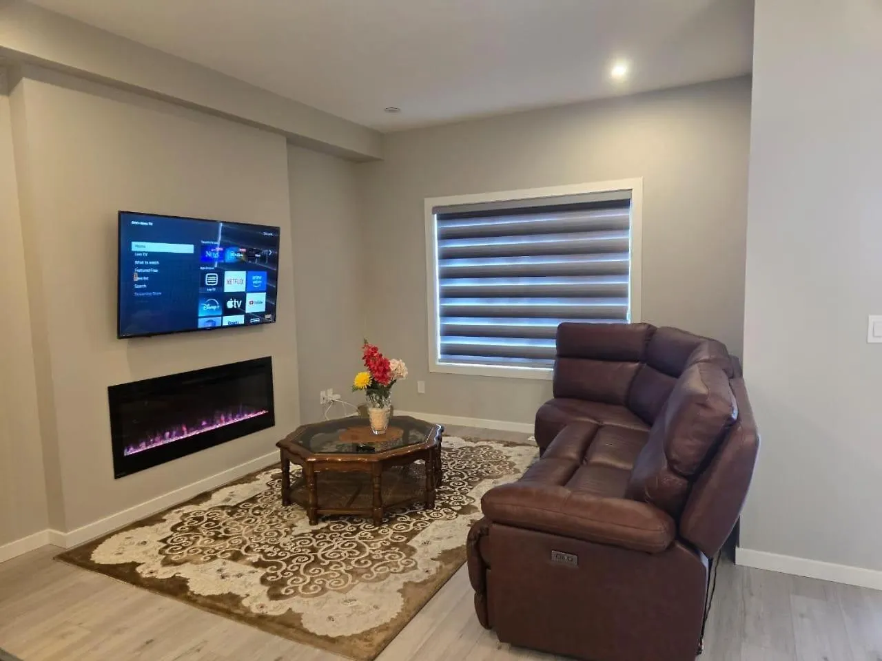 Accommodatie bij particulieren Brand New Bedroom In Keswick B Edmonton